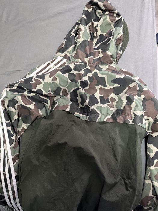 Ветровка на Адидас/ размер С/M