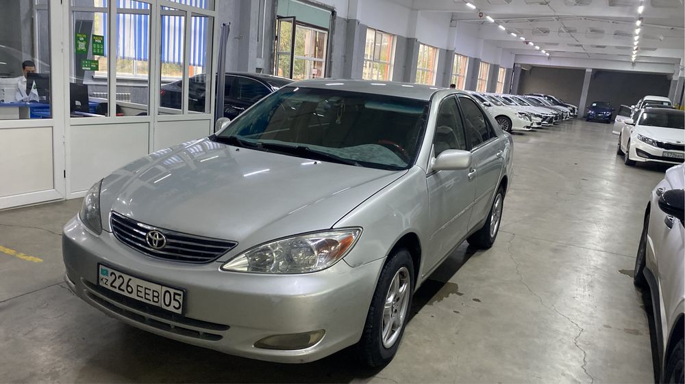 Тойота камри 30 продам , машина в хорошом состояний.
