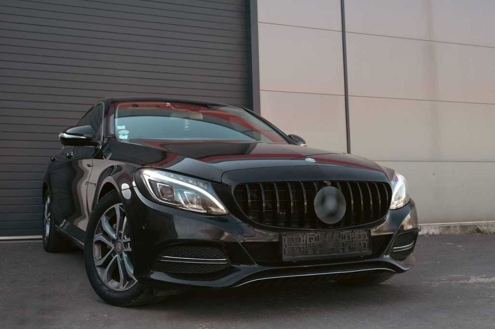 Oferta Boost Grila MERCEDES C-Class W205 (2014-2018) GT-R Panamericana