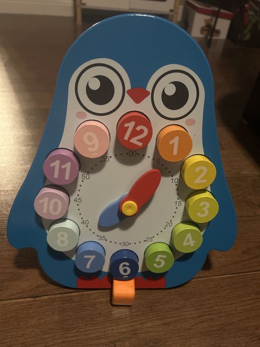 Jucarie de lemn ceas educativ