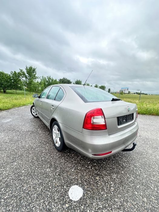 SKODA Octavia 2010 — imagine 4