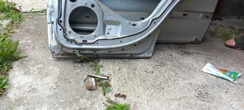 Врати за Mercedes W 203