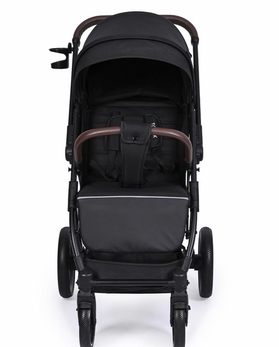 Коляска Tomix прогулочная б/у