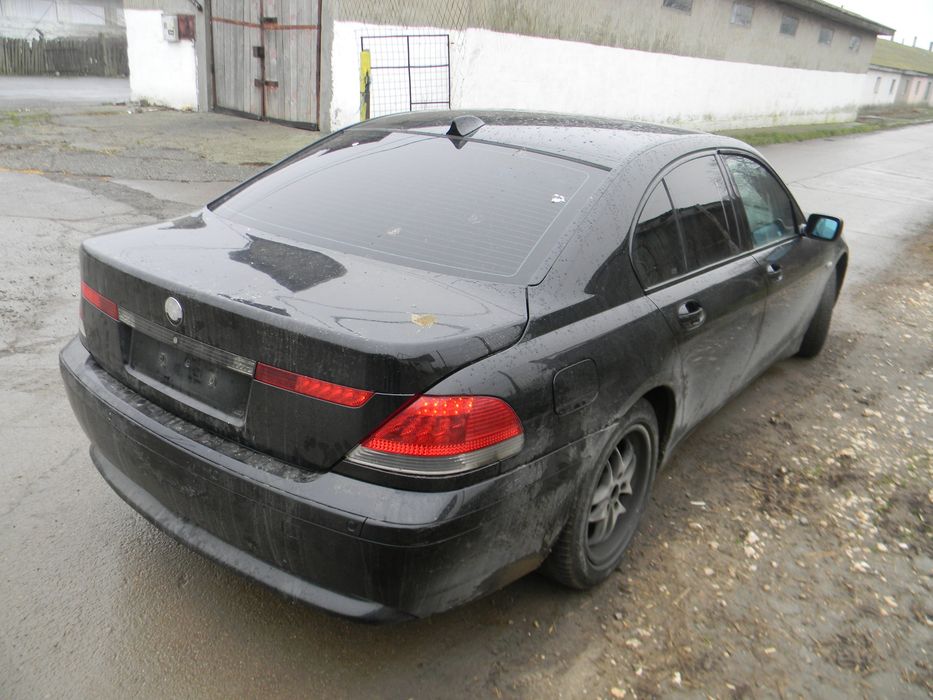 Dezmembrari BMW 7 (E65, E66, E67) (2001-2008) 730 d Motorina