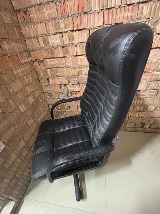 Кресло офисное для руководителей