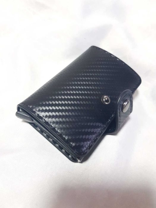 Алуминиев автоматичен картодържач, кожен органайзер , Rfid защита