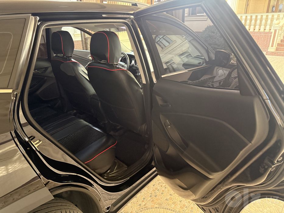 Продается Chevrolet Tracker 2