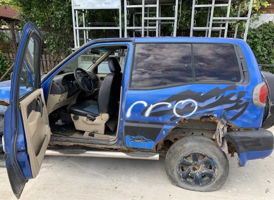 Piese Nissan Terrano 2 2002 motor 2.7 diesel