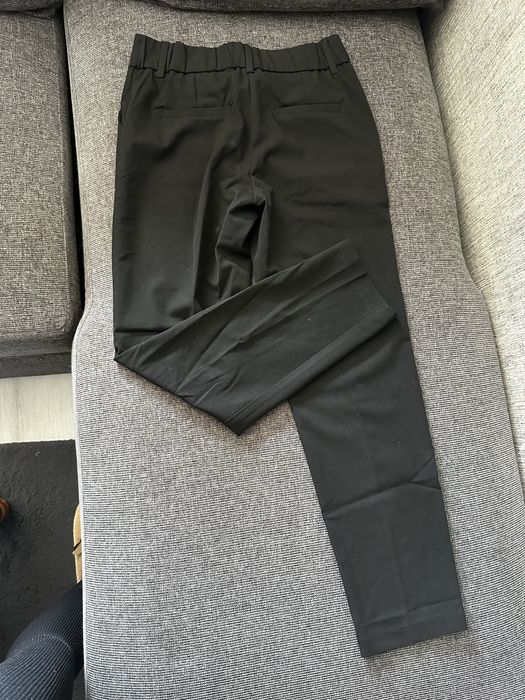 Клипове, панталони