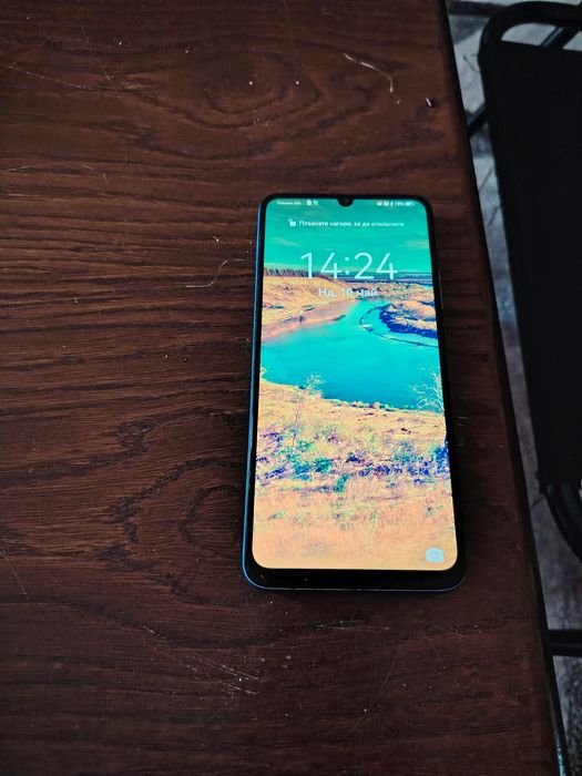Телефон Huawei nova Y70