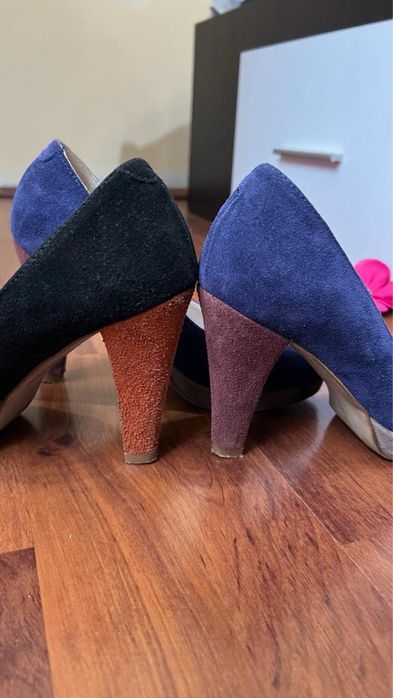 Pantofi cu toc piele intoarsa marime 36