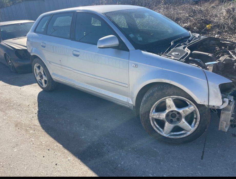 Audi a3 8p na chasti Ауди а3 8п на части ес лайн sline