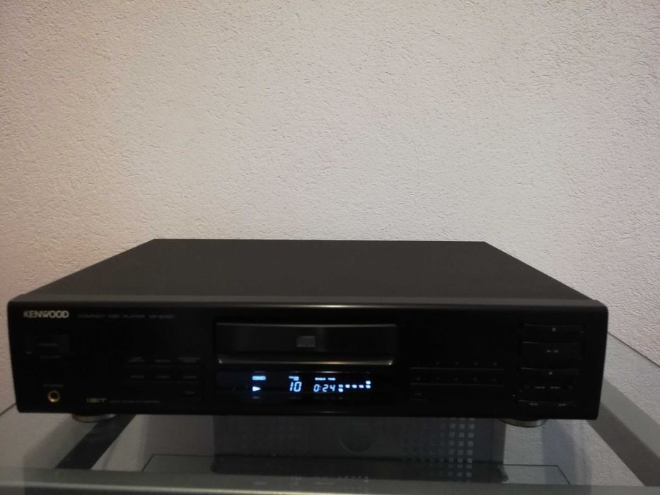CD Player KENWOOD model DP 2060 - Impecabil/Vintage/made in Malaysia