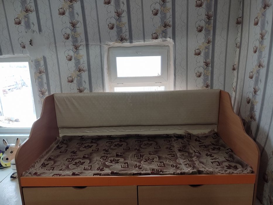 Продам Кровать .