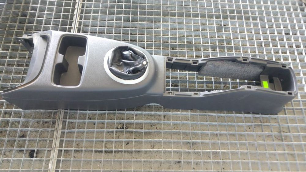 consola centrala fiat sedici 16 dupa 2006 75811-79j0