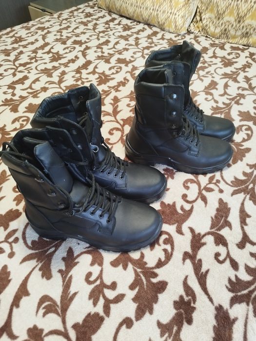 Полицейски кубинки 43 номер