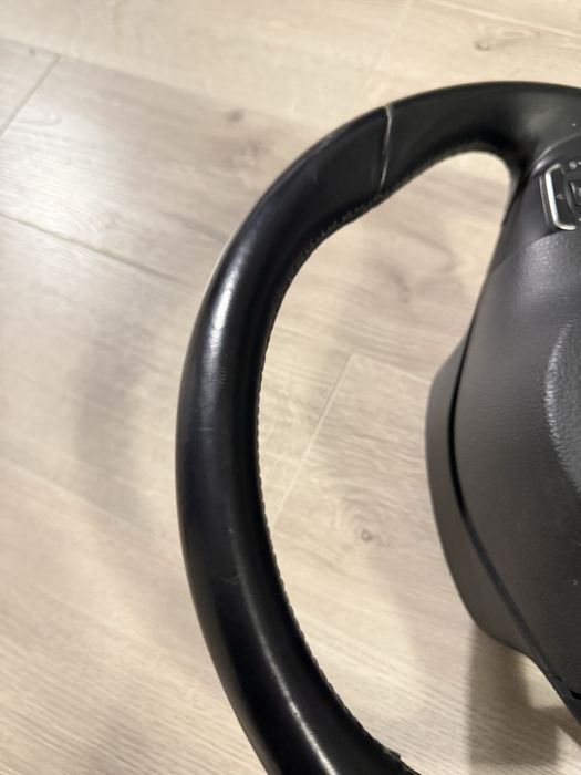 Волан  VW Golf 6 Passat B7 Голф 6 Пасат Б7 Tiguan Тигуан