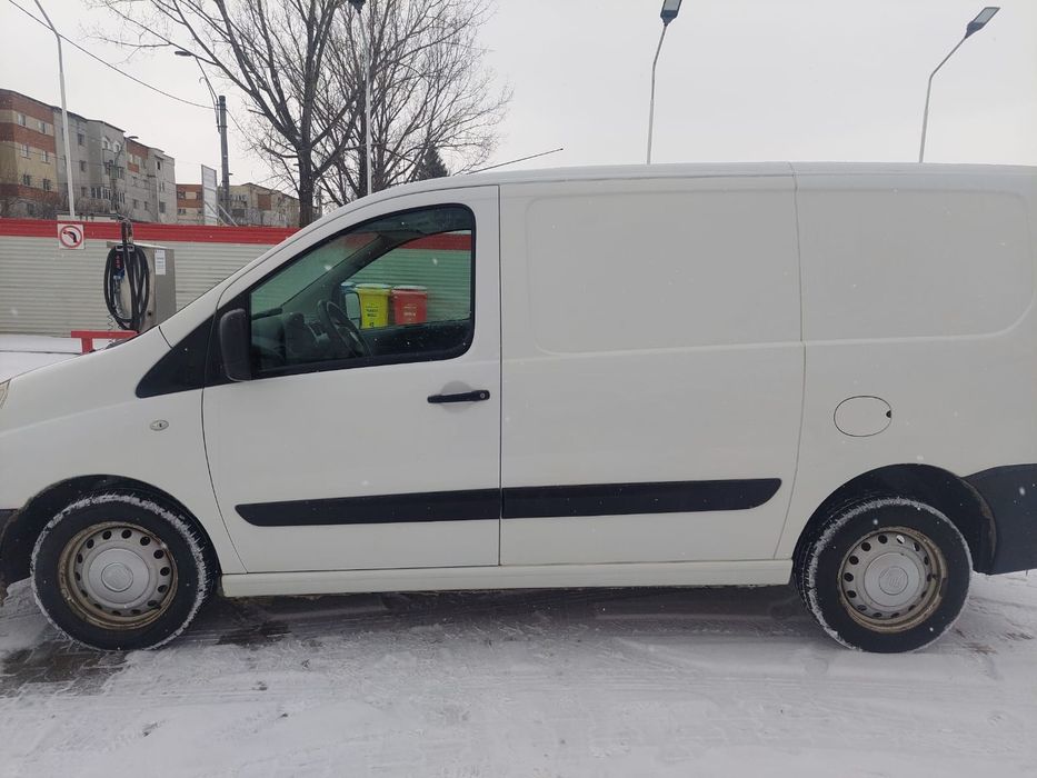 Vând Fiat Scudo autoutilitară