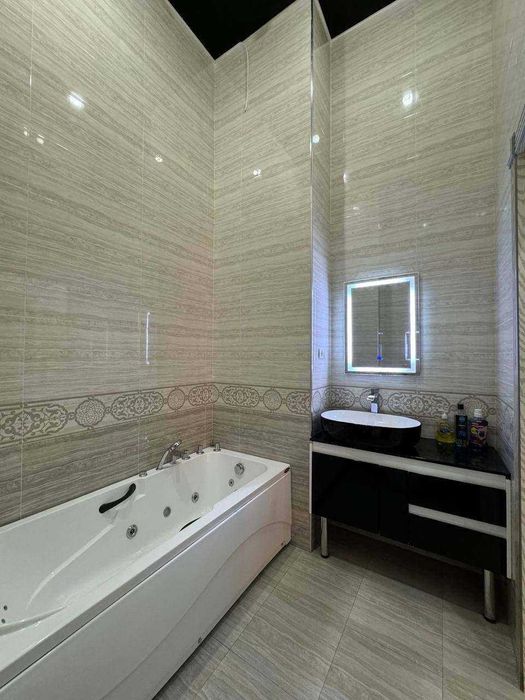 Посуточная квартира на Ташкент сити Бульвар