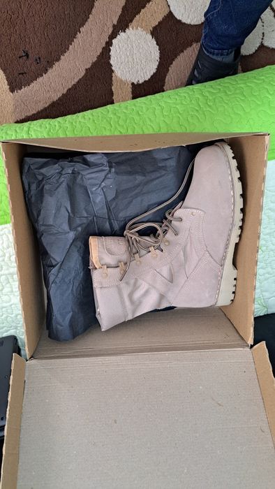 Bocanci piele intoarsa militari