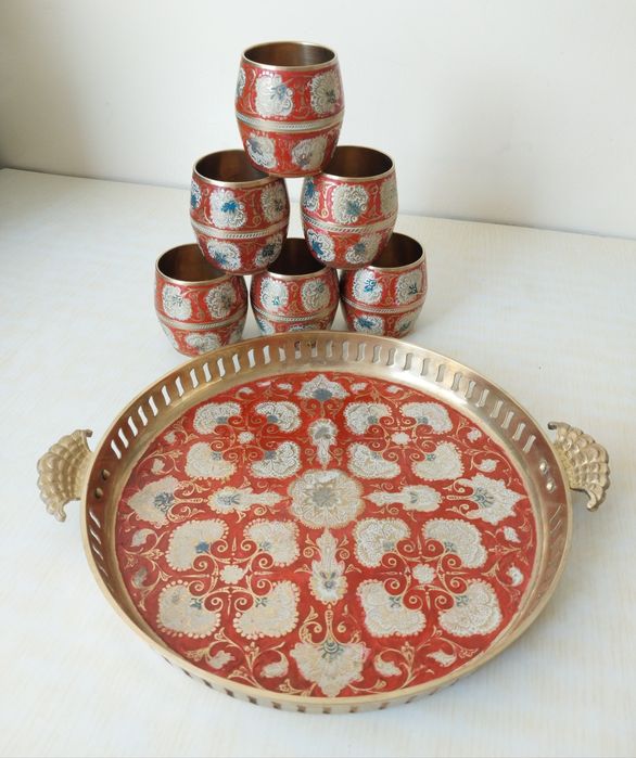 Набор Индия Латунь.Поднос и бокалы.Новый.