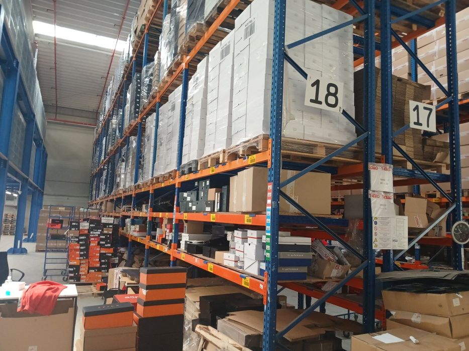 Rafturi industriale profesionale