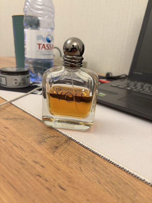 Парфюм armani stronger with you