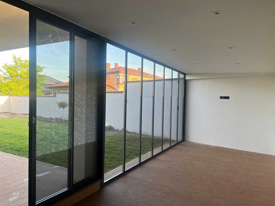 Качествено остъкляване за дома и офиса