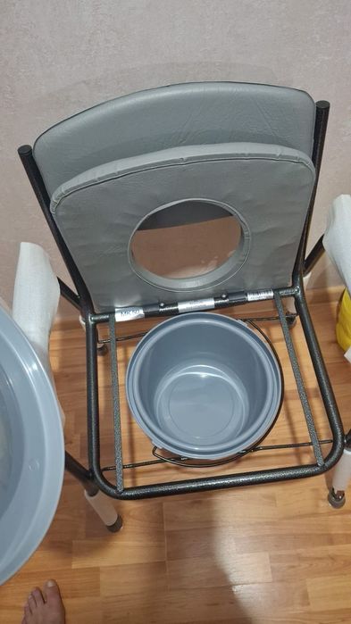 Продам стул-туалет для инвалидов