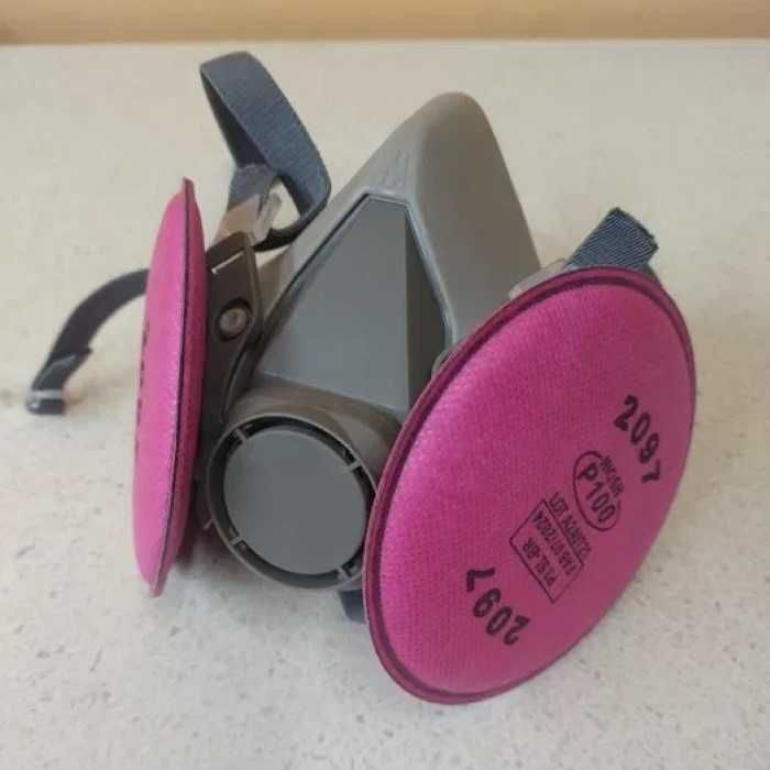 Предпазна маска с филтри