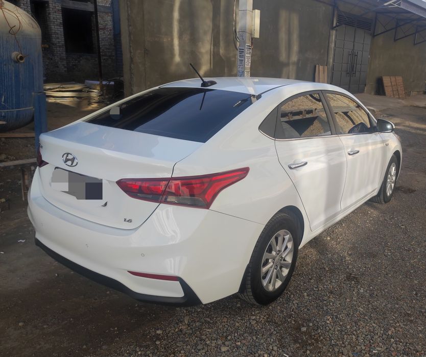 Хундай акцент, солярис