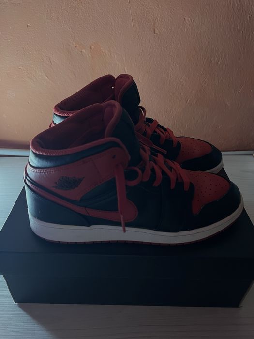 Air Jordan 1 mid