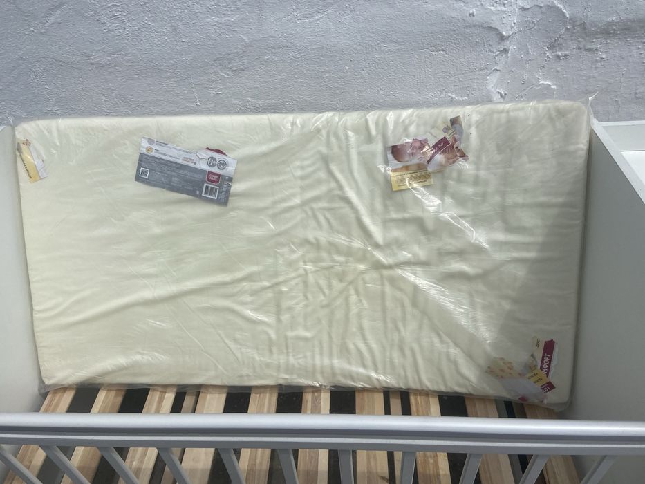 Продам манеж детский