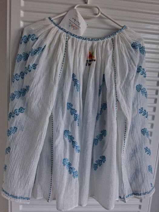 Flori de Ie .Poarte Sarutului.Noua