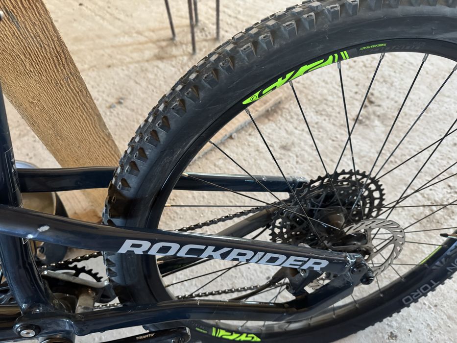 Bicicleta rockrider noua foar putin zgariata