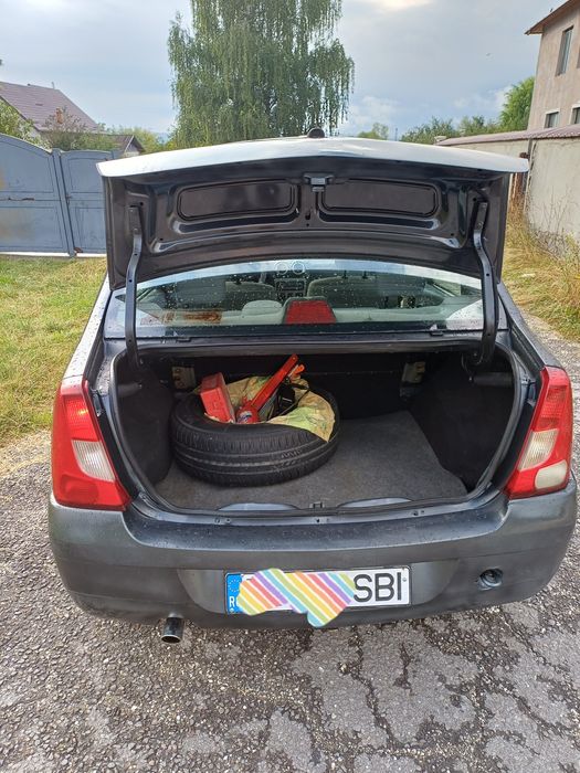 Logan 1,4 Gpl itp 1 an fiscal servo geamuri radio cd închidere stare bună
