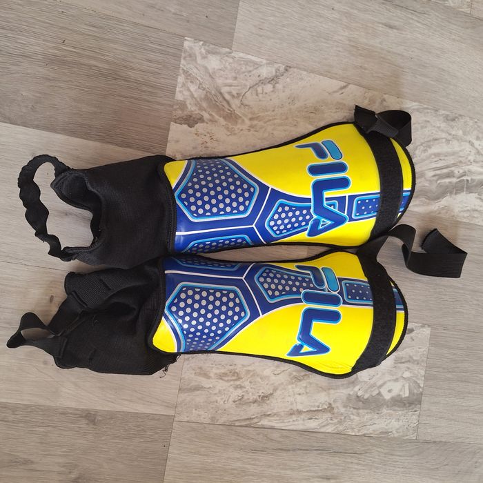 Apărători de fotbal Fila mărimea L