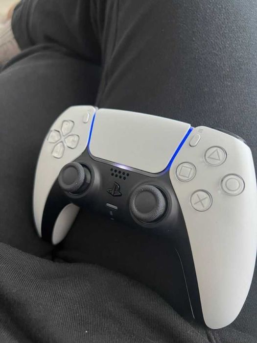 PlayStation 5 Arginal jostik yengi