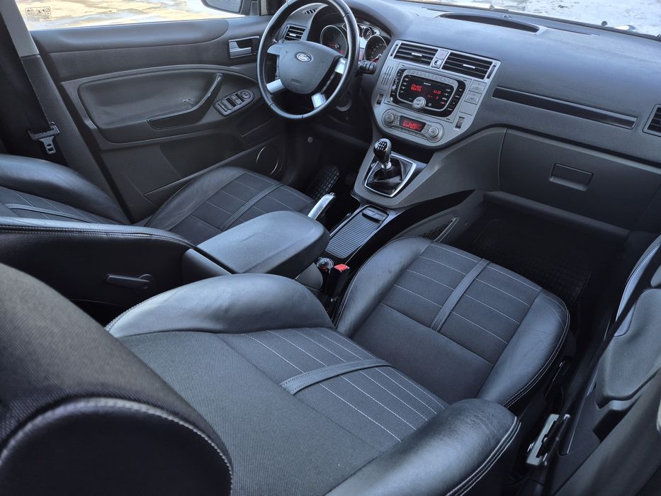 Ford Kuga 2012 Diesel 4×4 Climatronic Jante Xenon Incalzire in scaune