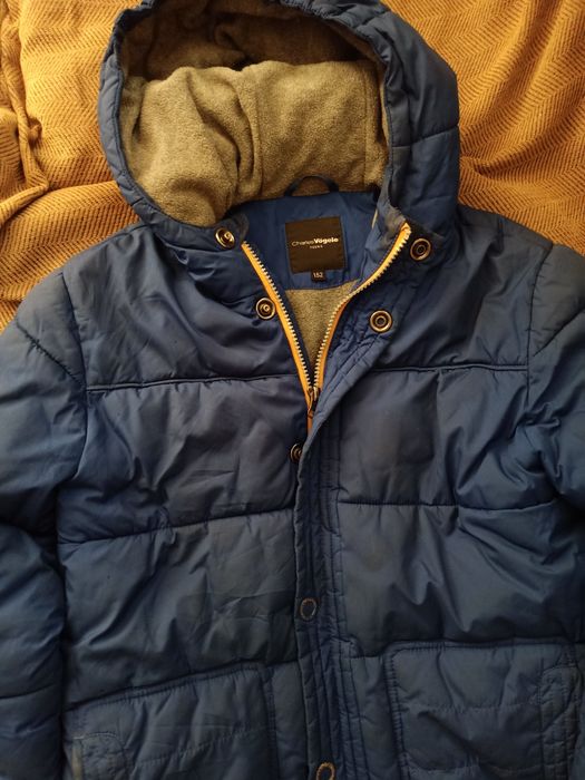 Продам куртки на мальчика