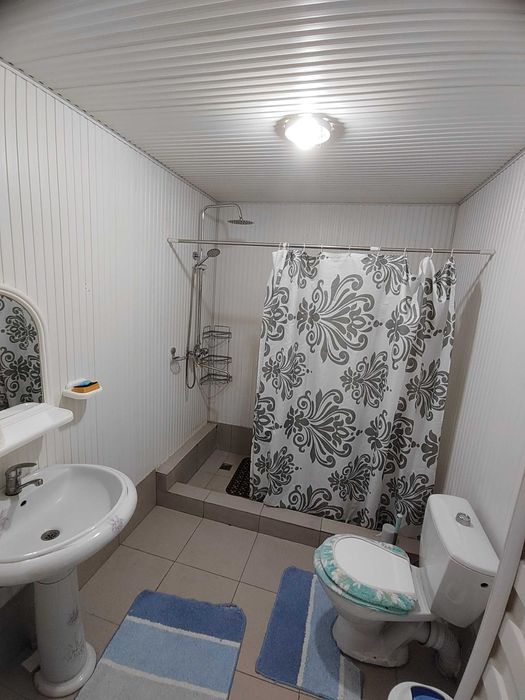 Учтепа тумани РОВД оркасидаги махаллада  ховли сотилади ! 8,8 сотих