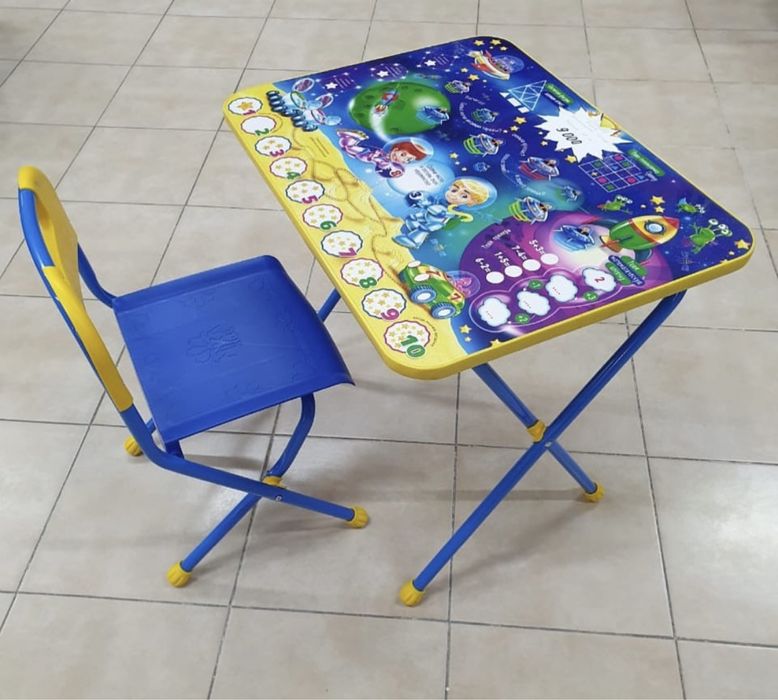Детская парта со стульчиком