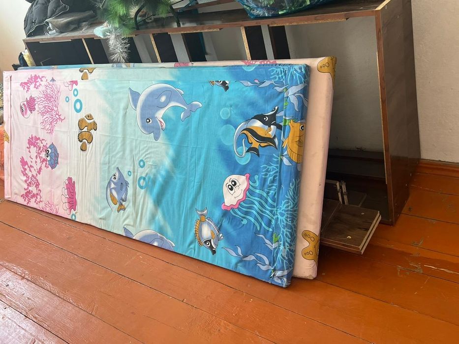 Двухэтажный кровать детская