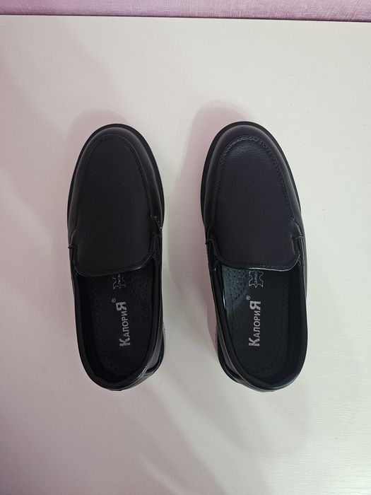 чёрные детские туфли на мальчика