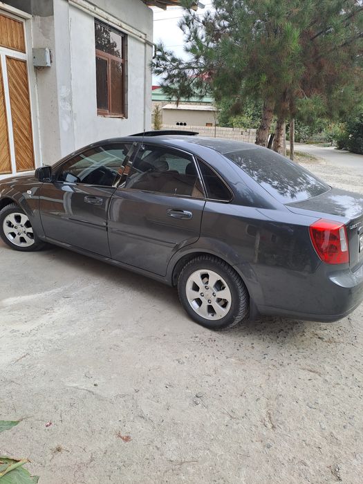 Gentra сотилади, йили 2020, мокрый цвет, бензин, машина шахсий,