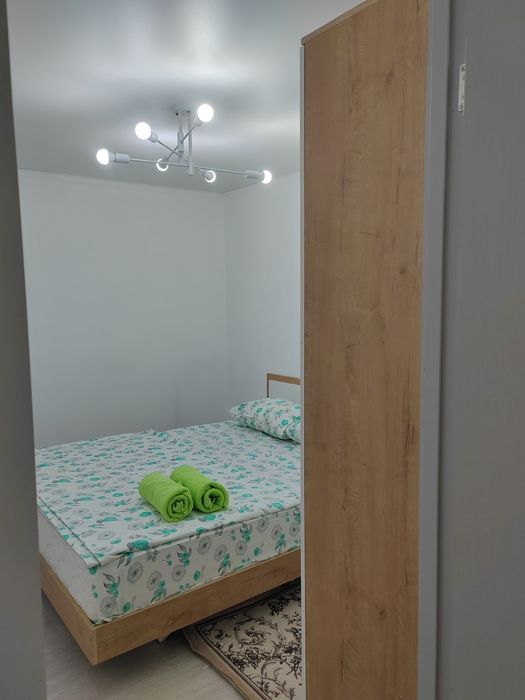 Сдаётся 1 комн квартира посуточна