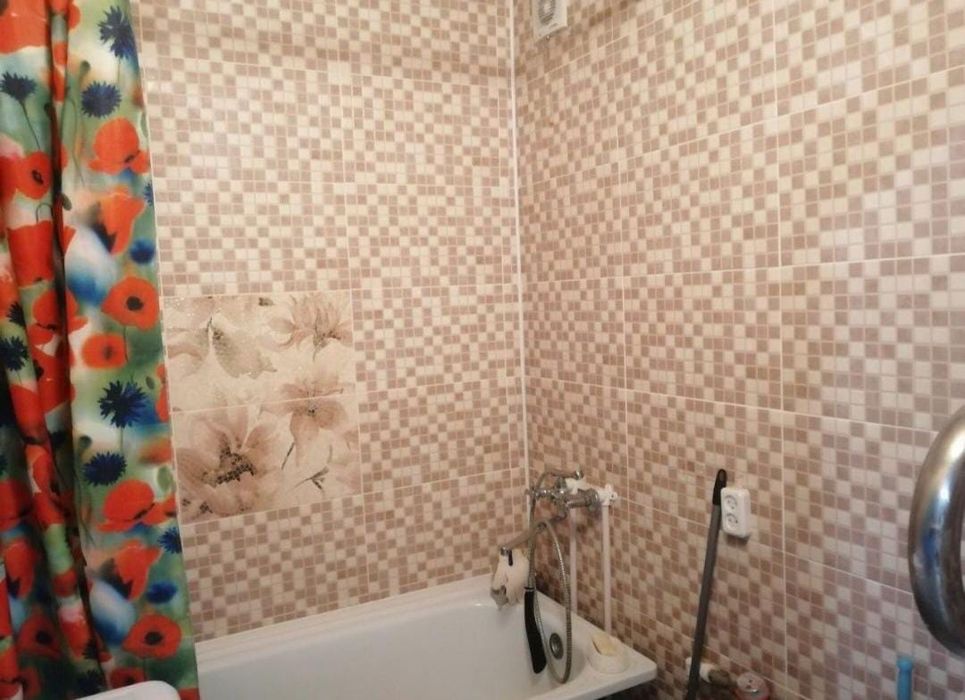 Продам 3х комнатную  квартиру