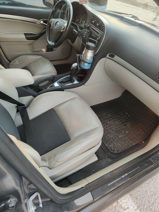 Vând Saab 9-3 1.9 TiD (150 CP) – An 2007 – Proprietar – Acte la ziVând Saab 9-3 1.9 TiD (150 CP) – An 2007 – Proprietar – Acte la zi
