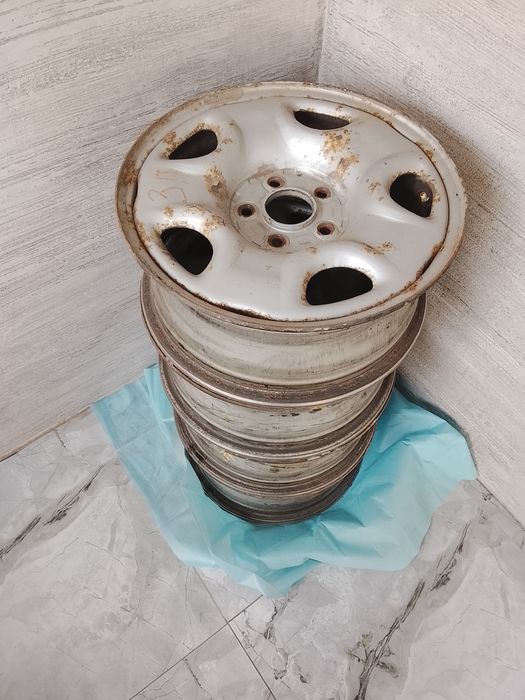 Железные диски..