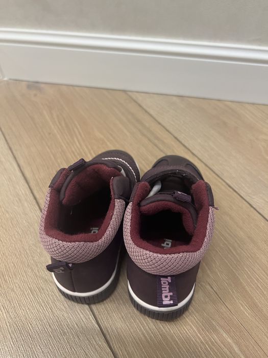 Детская ботинка Tombi